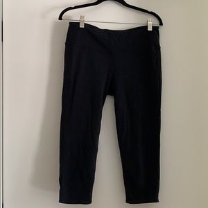 Athleta Black Chaturanga Capris